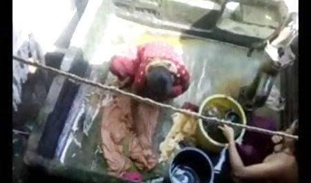 जेनिफर ने निग्गा ट्रिपल एक्स सेक्सी मूवी का मोटा लंड चूसा