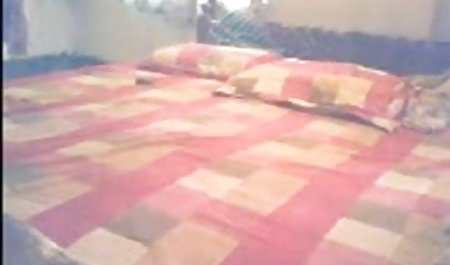 और फिर से, पुराने वुडमैन सेक्सी फुल फिल्म सेक्सी अपने प्रोटेक्ट और लस्टफुल गोरे लोगों के साथ चुदाई करता है