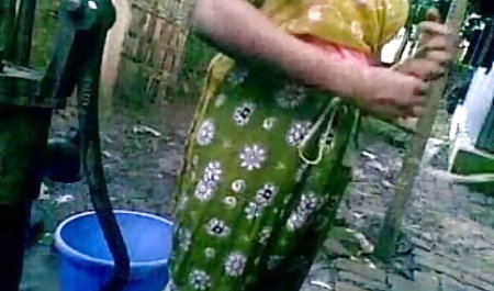 चिकी ने अपने थके हुए पति को सेक्सी मूवी हिंदी मूवी डिक चूसा