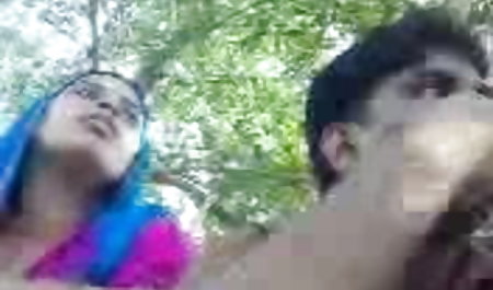 परिपक्व सेक्सी busty महिला हिंदी हद सेक्सी मूवी सारा जे एक आदमी द्वारा गड़बड़ हो जाता है