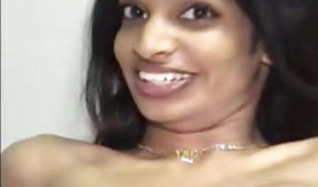 सींग का सुडौल लाल जाँघिया में हिंदी वीडियो सेक्सी फुल मूवी गड़बड़ हो जाता है