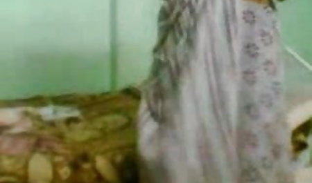सेक्सी milf थरथानेवाला के साथ सेक्सी मूवी एचडी मूवी बिल्ली लाती है