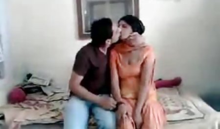 एक बेहद दबंग मालकिन अपने दास के एक सदस्य का मजाक उड़ाती फुल सेक्स हिंदी फिल्म है