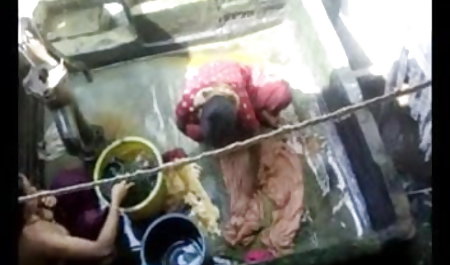 ब्लौंडी ने बीयर पी और एक आदमी सेक्स सेक्सी हिंदी मूवी के साथ गड़बड़ कर दी