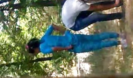 सेक्सी एशियाई हिंदी सेक्सी मूवी पिक्चर एक blowjob देता है और सह निगलता है