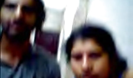 लड़की अपने पिता के दोस्त के साथ गड़बड़ और उसके डिक बेकार हिंदी में सेक्सी मूवी वीडियो है