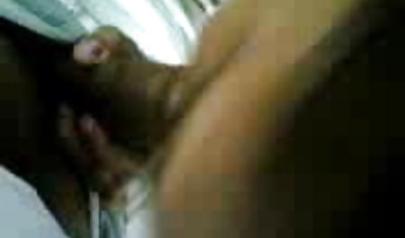 सुंदर, busty गोरा और एक माली के साथ हिंदी में फुल सेक्सी फिल्म उसकी गुदा मैथुन