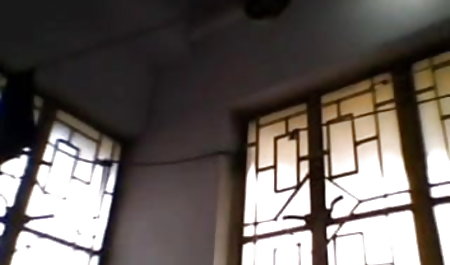 लाल चड्डी में मोटी xxx वीडियो हिंदी मूवी लड़की