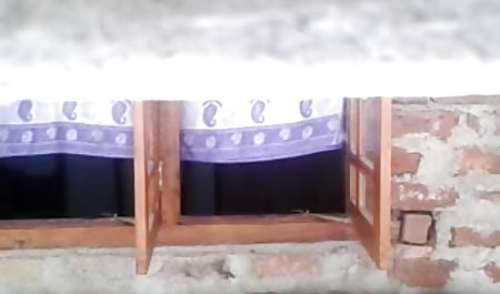 सुनहरे बालों वाली टिफ़नी वाटसन एक परिपक्व व्यक्ति को भावुक रूप सेक्सी मूवी हिंदी में वीडियो से चोदता है