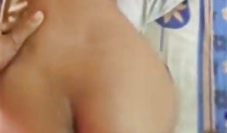 क्लब सेक्सी सेक्सी हिंदी मूवी कमबख्त और blowjob में समूह सेक्स प्रदान किया गया