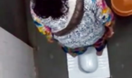 आनंदी ने तीन के सेक्सी पिक्चर हिंदी मूवी लिए सेक्स किया