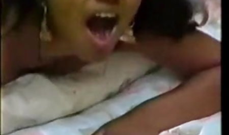 गुदा फूहड़ गधा फुल हद सेक्सी मूवी में एक मोटी मुर्गा हो जाता है