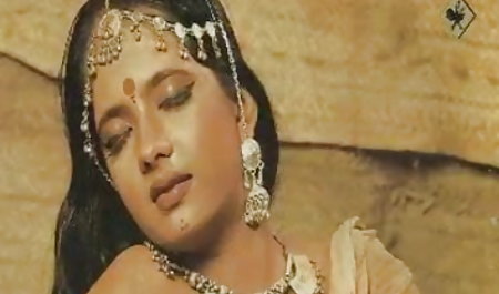 इस माँ के पास एक शानदार लोचदार गधा, बड़े स्तन और एक सुंदर चेहरा सेक्सी मूवी हिंदी सेक्सी मूवी है, वह एक डिक भी चाटती है, अगर केवल वह कठिन और लंबे समय तक गड़बड़ होगी