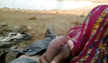 लड़की ने अंत हिंदी में फुल सेक्स मूवी में कौमार्य खो दिया