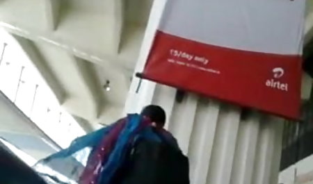 बाथरूम में निकोलस हिंदी में सेक्सी मूवी गड़बड़ और उसके गाल भरवां