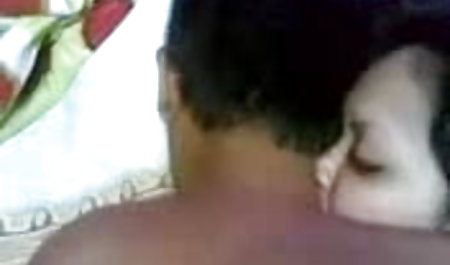 रेडहेड सेक्सी हिंदी सेक्सी मूवी बेब अपने दोस्त के साथ डिक बेकार है