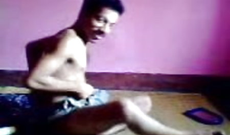 बालों वाली बिल्ली के साथ सेक्सी एशियाई एक मोटी dildo हिंदी सेक्सी पिक्चर फुल मूवी वीडियो के साथ शॉवर में उसकी प्रेमिका fucks