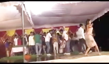 चुत शावर में लंड चूसती सेक्सी हिंदी पिक्चर मूवी है