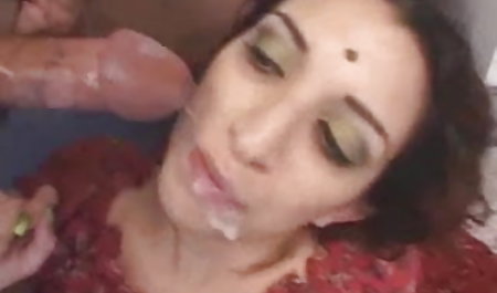 कामुक आदमी गुदा युवा सुनहरे बालों वाली dildo और हिंदी वाली सेक्सी मूवी डिक बेकार है