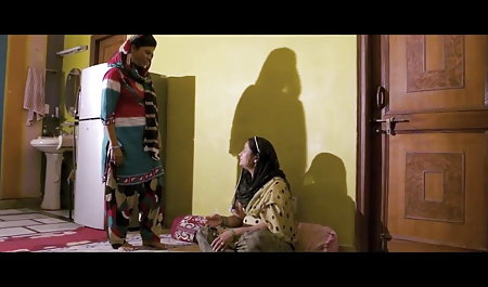 मेरी चूत उत्तेजित और गीली है कोनी की प्रतीक्षा में हिंदी मूवी का सेक्सी वीडियो