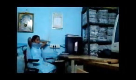 दो गांठदार sluts एक मोटा मुर्गा सेक्सी वीडियो एचडी मूवी हिंदी में चूसना