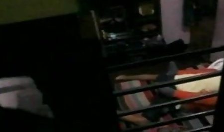 लड़की वेबकैम के सामने दो रबर के लंड के साथ ठीक से चुद जाती हिंदी सेक्सी पिक्चर फुल मूवी वीडियो है