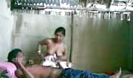 दो समलैंगिकों मालिश हिंदी पिक्चर सेक्सी मूवी एचडी और fisting बिल्ली करते हैं और स्ट्रैपआन के साथ खेलते हैं