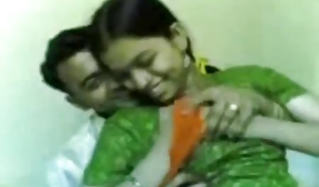 बेब एक परिपक्व सेक्सी वीडियो मूवी हिंदी में आदमी द्वारा गड़बड़ हो जाता है