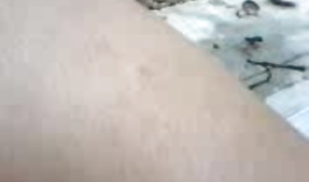 सींग का बना पुरुष उसके कपड़े उतारने के बिना xxx वीडियो हिंदी मूवी सेक्सी गोरा fucks