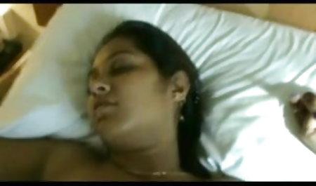 एक कास्टिंग पर युवा श्यामला एक समलैंगिक fucks और उसके स्ट्रैपआन सेक्सी फुल मूवी हिंदी वीडियो सवारी