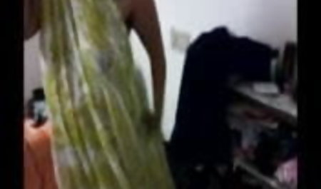 Slutty Liana दो प्रोफेसरों ट्रिपल एक्स सेक्सी मूवी द्वारा गड़बड़ हो जाता है
