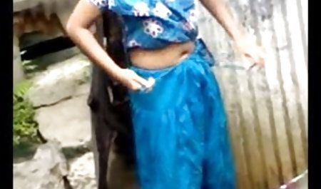 एशलिन ब्रुक अपनी चूत को उँगलियों से रगड़ती है हिंदी फिल्म सेक्सी एचडी में और एक संभोग सुख प्राप्त करती है